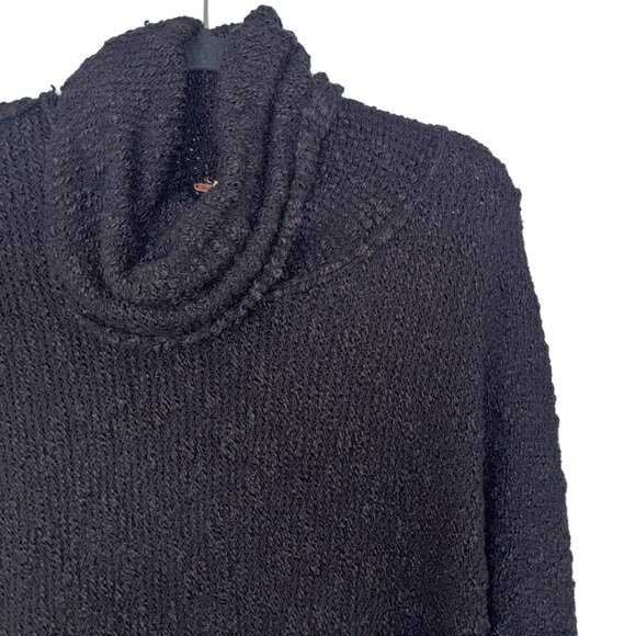 Free People Over-Sized Black Textured Chunky Turtleneck Sweater - Size S - Picture 1 of 5